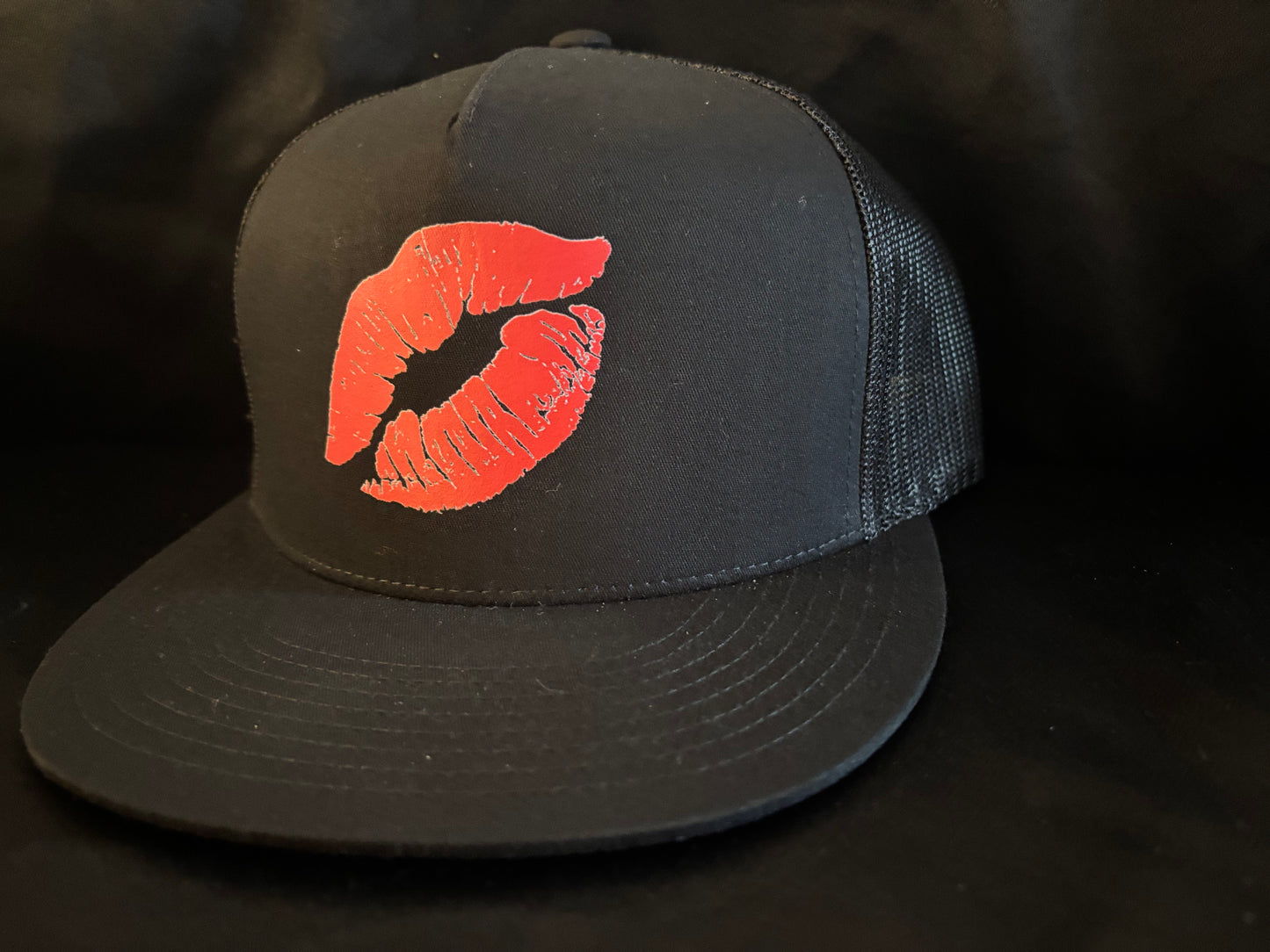 Lips Hat