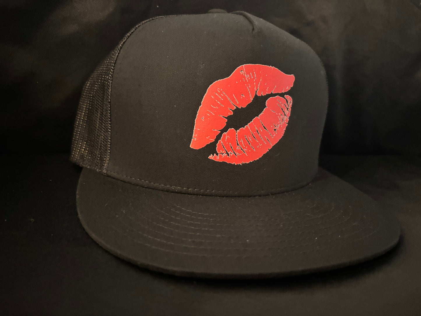 Lips Hat