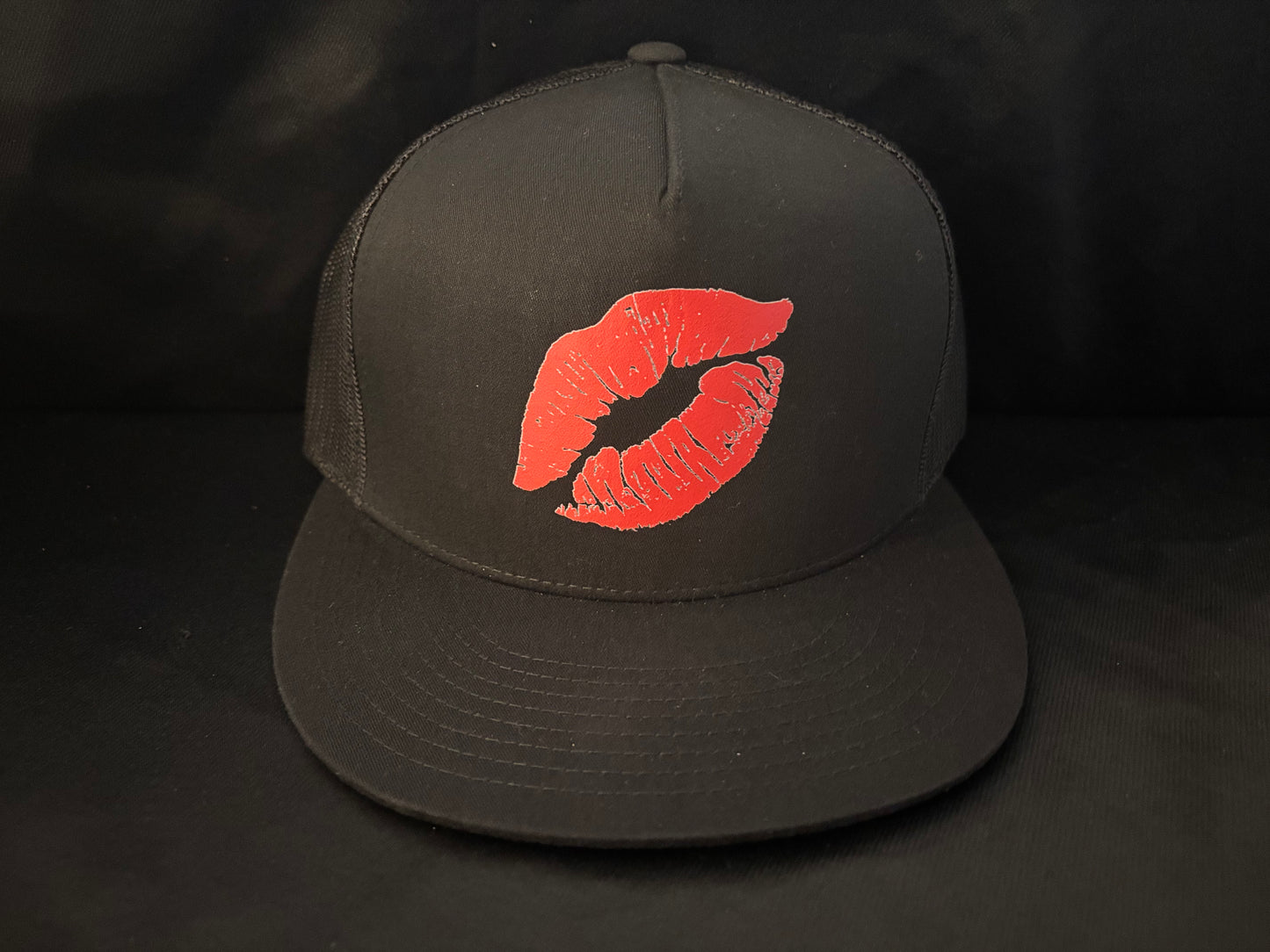 Lips Hat