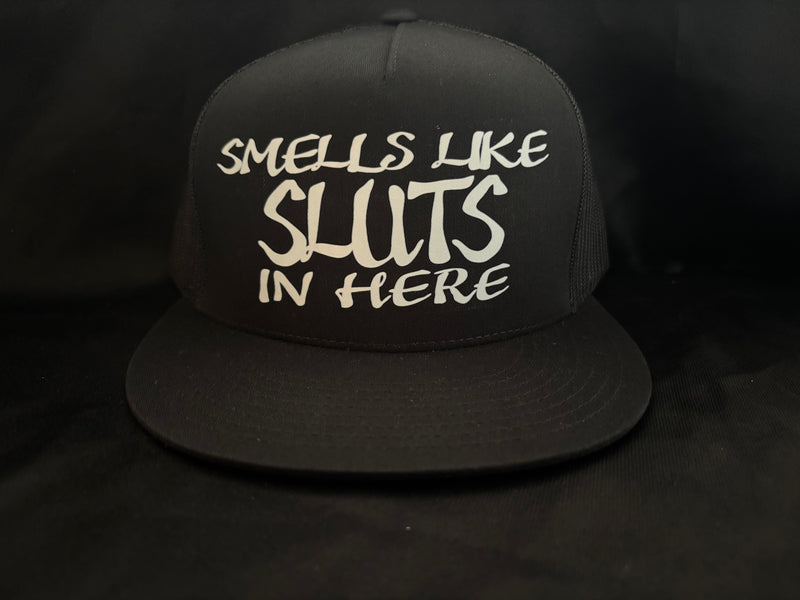 Smells Like Sluts Hat Black