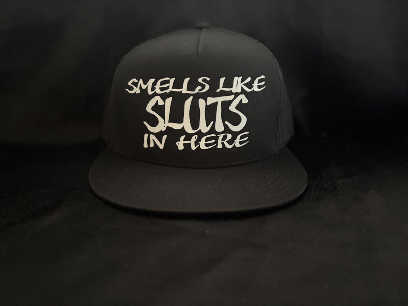 Smells Like Sluts Hat Black