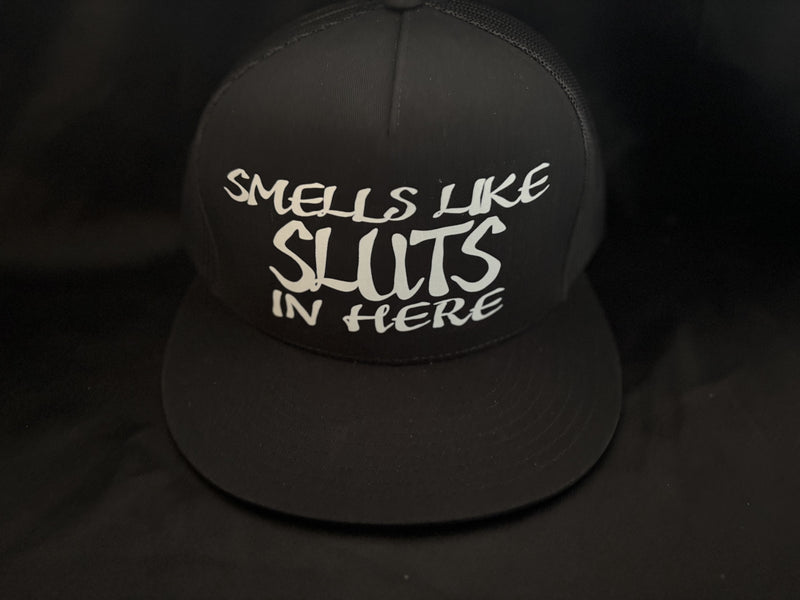 Smells Like Sluts Hat Black